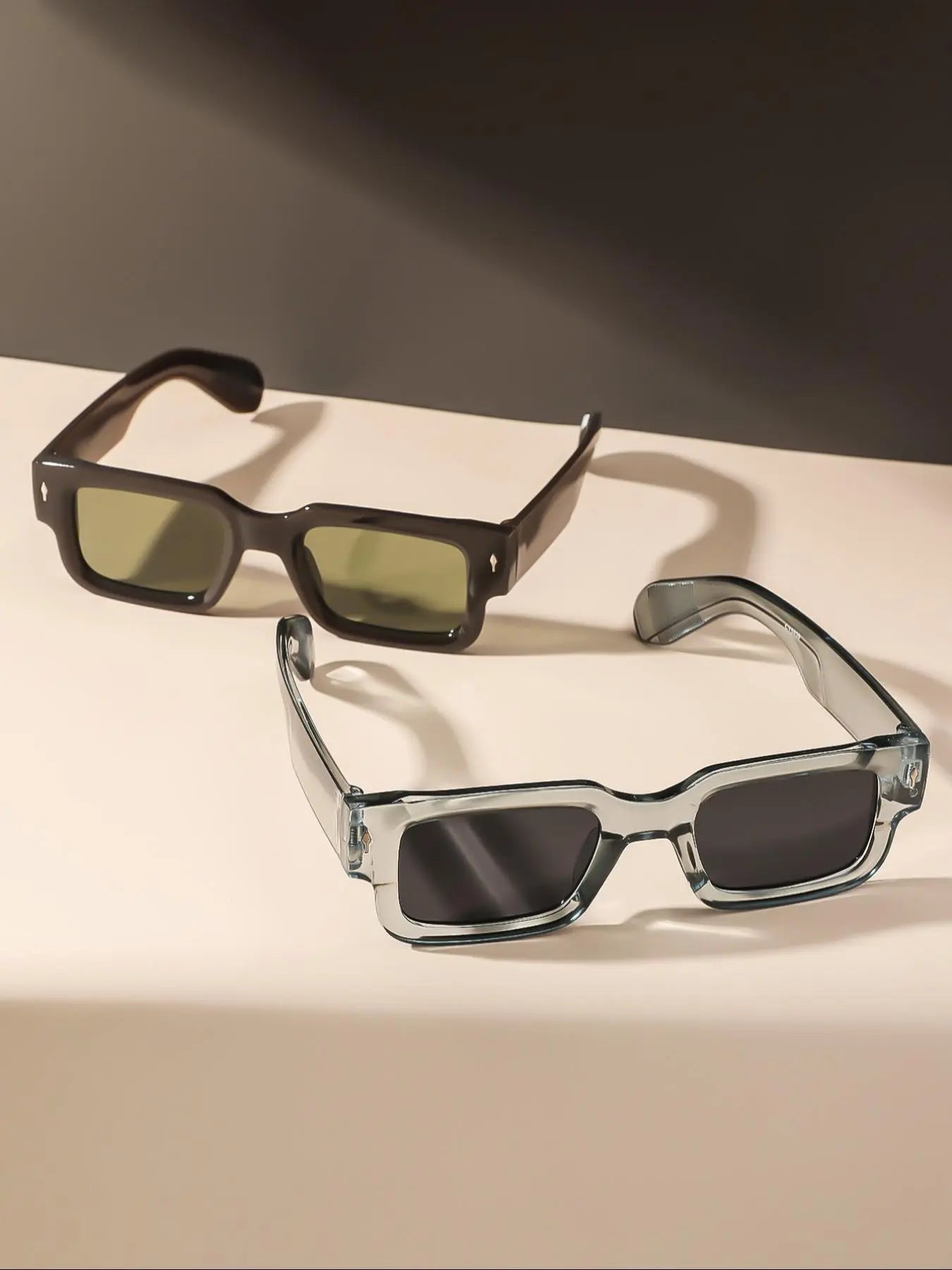 Unisex Vintage Square Frame Eyeglasses, Trendy Casual Clear Eyewear for Everyday Use, Fashion Accessories for Outdoor Activities, Stylish Glasses